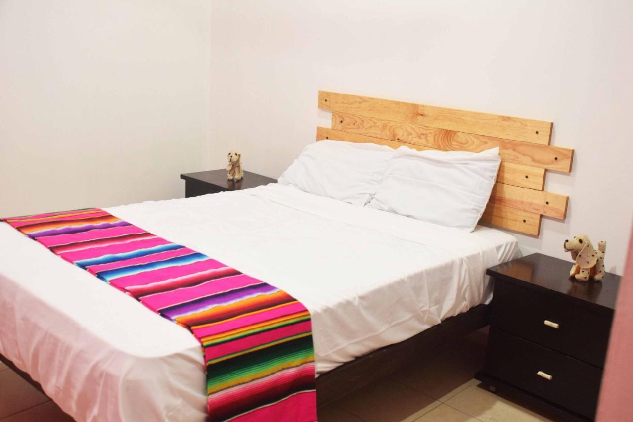 Hostal Casa Bohemia Мерида Экстерьер фото